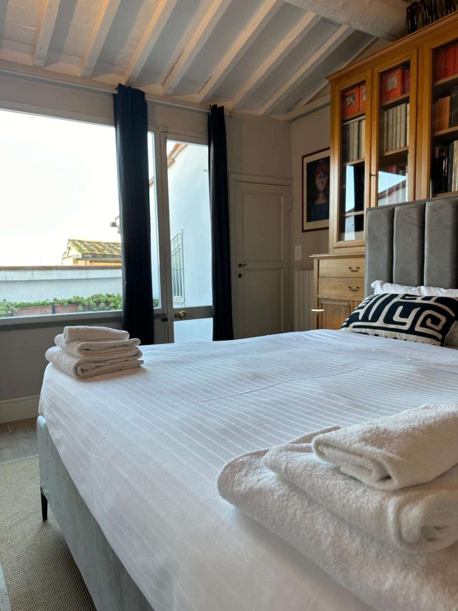 Апартаменты Ponte Vecchio - Lussuoso Attico Terrazza Con Vista Флоренция Экстерьер фото